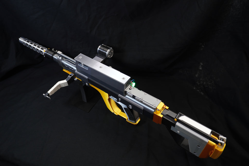 Premium Fully Kitted Golden Bobcat - Arc Raiders Display Prop