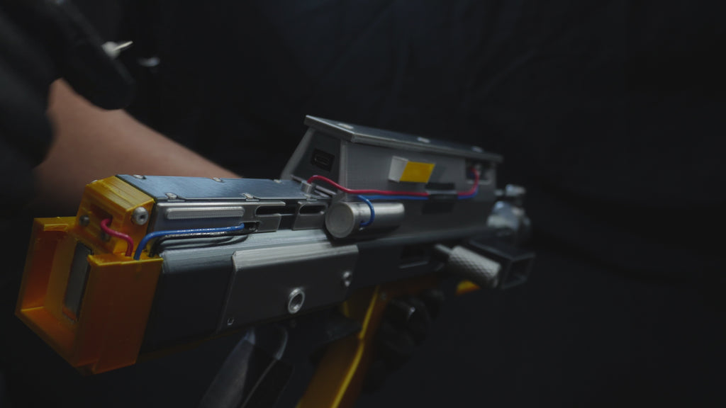 Build your Own Bobcat Premium - Arc Raiders Display Prop
